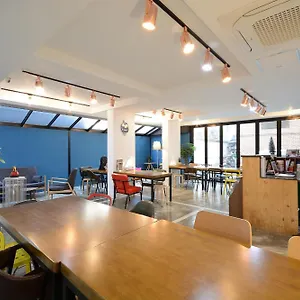Sunnyhill Hongdae 2*, Seoul South Korea